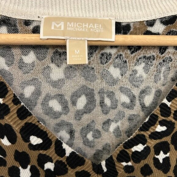 Michael kors v neck lightweight sweater size Medium - Picture 4 of 8